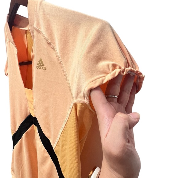 Adidas Climaxcool Top size SMALL - Picture 2 of 4